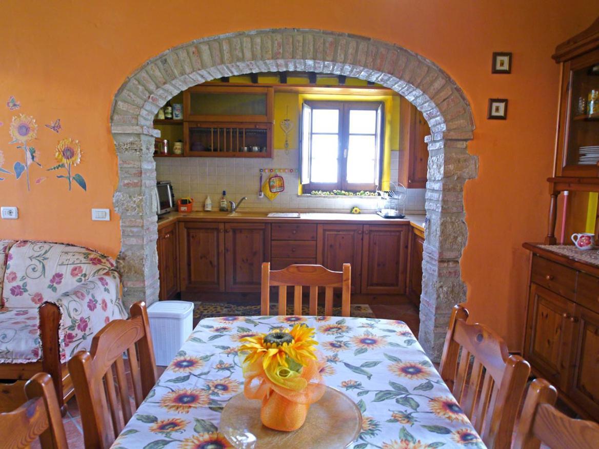 Casa Country House Girasole Crete senesi vakantie huis Asciano Esterno foto