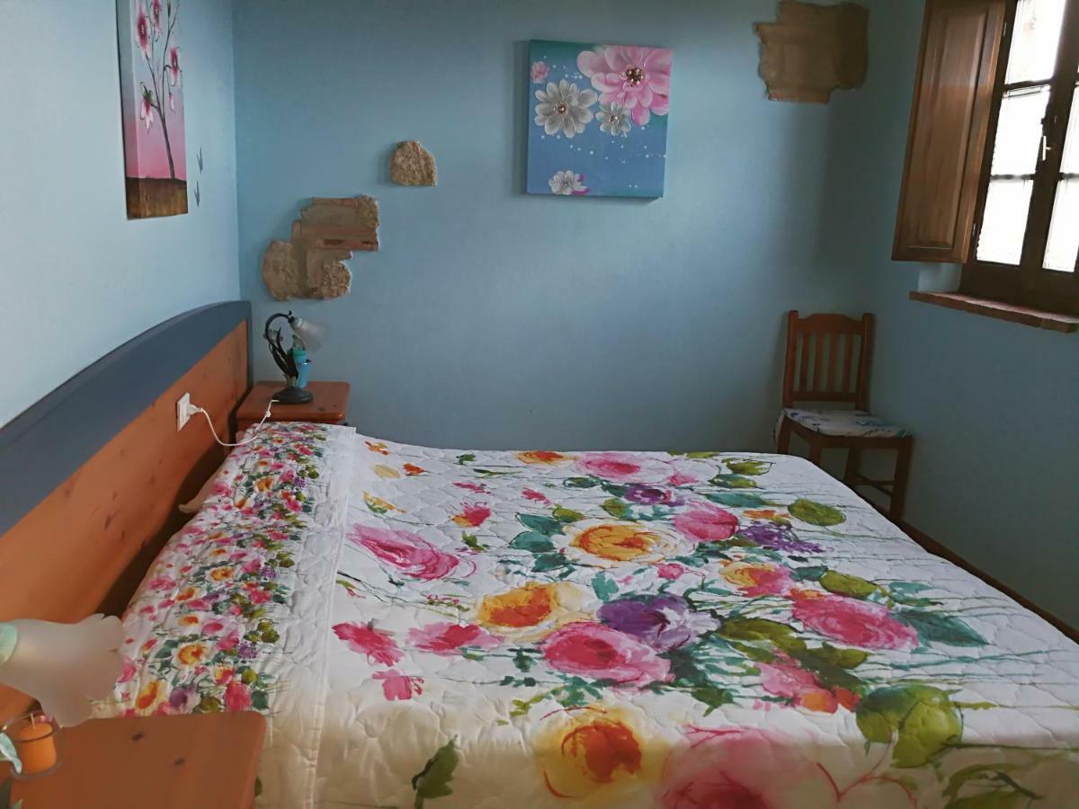 Casa Country House Girasole Crete senesi vakantie huis Asciano Esterno foto